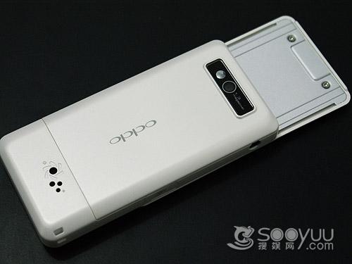 时尚可爱OPPO滑盖音乐手机A203评测