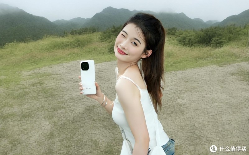 性价比之王登场！第三代骁龙7+6000mAh仅1289元，价格感人第三代手机「性价比之王登场！第三代骁龙7+6000mAh仅1289元，价格感人」