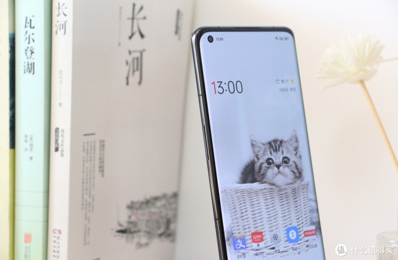 好手机不应该千篇一律，看618购物节与众不同的高端旗舰手机