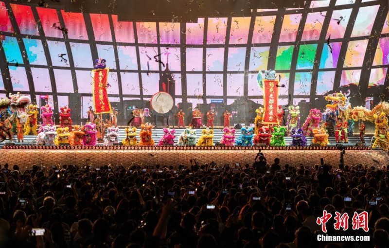 香港新地标启德体育园盛大开幕
