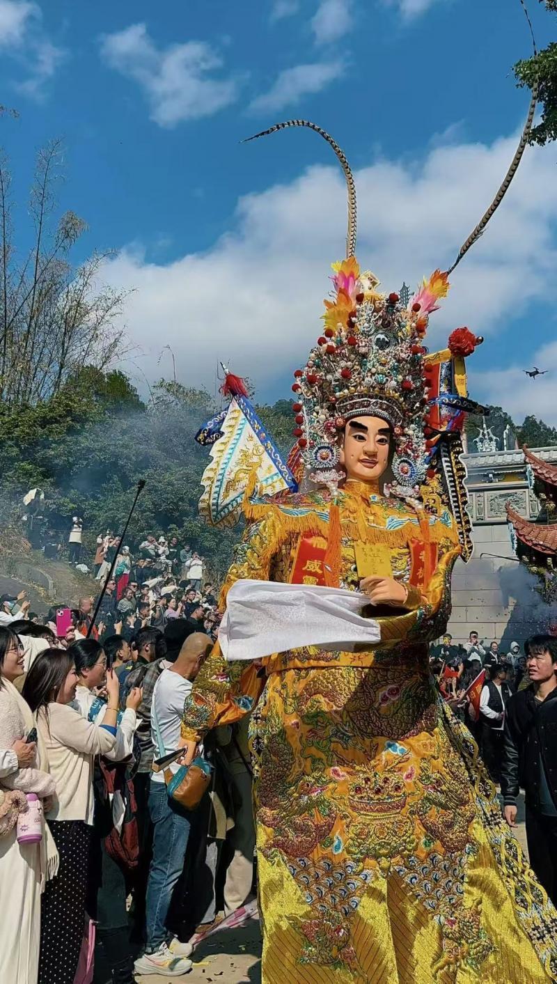 多地富有年味成热门旅游目的地 游客：看了特色民俗 感觉过年气氛浓