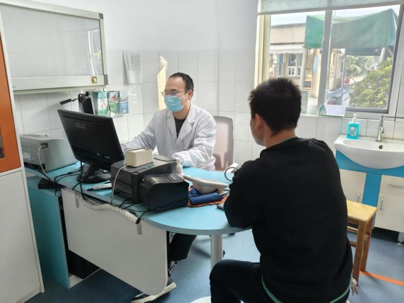 健康小站丨孩子一到晚上就喊腿疼？近期不少家长正为这事烦恼