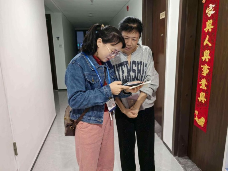 玉塘街道开展“全民生命周期健康管理计划”入户宣讲