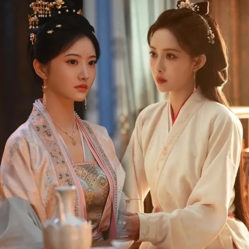 同样演“重生穿越”，37岁的景甜与29岁的孟子义演出不一样的感觉