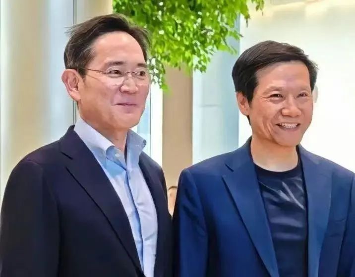 三星太子爷向雷军低头：我们有恐怖工业实力，但欠缺分钱智慧