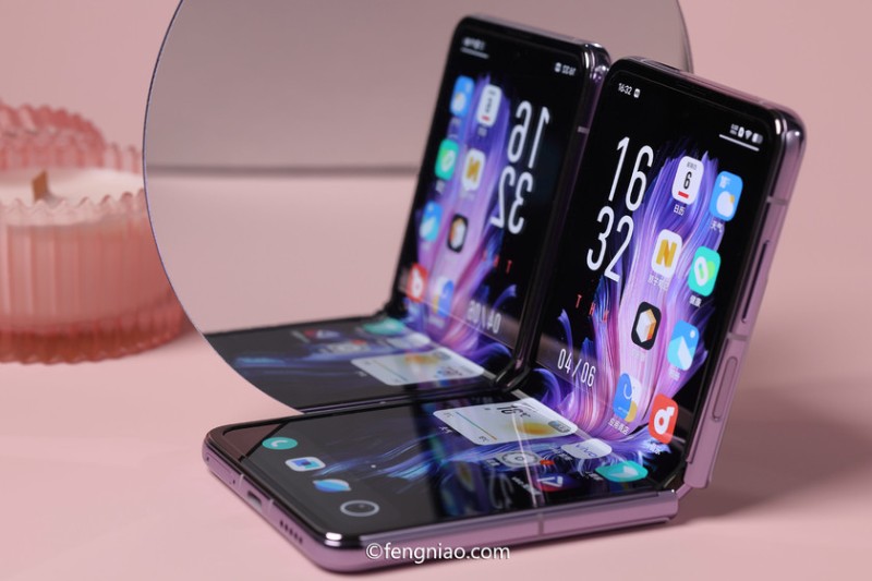 小折叠也能有大作用 vivo X Flip纵向折叠屏手机评测