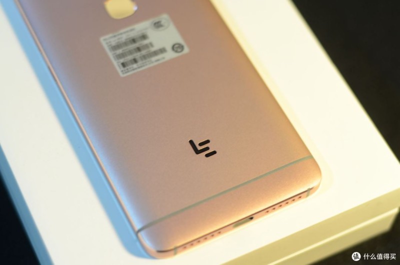 真·杀手？Letv 乐视 2 金色3+32G 京东入手 轻评测