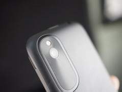 HTC T328w 黑色 摄像头图 